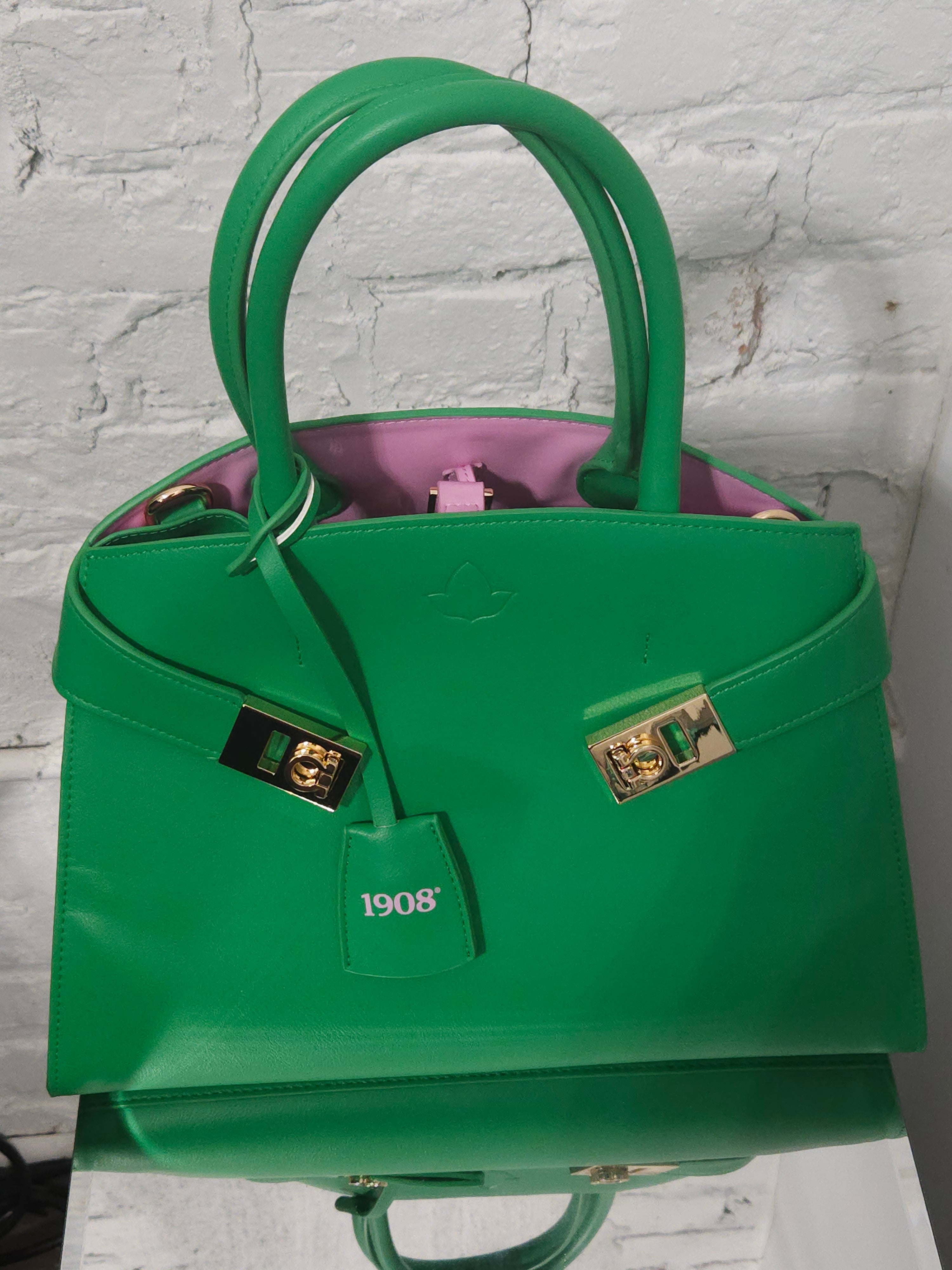 Gorgeous in Green Anyone? ***PRESALE***